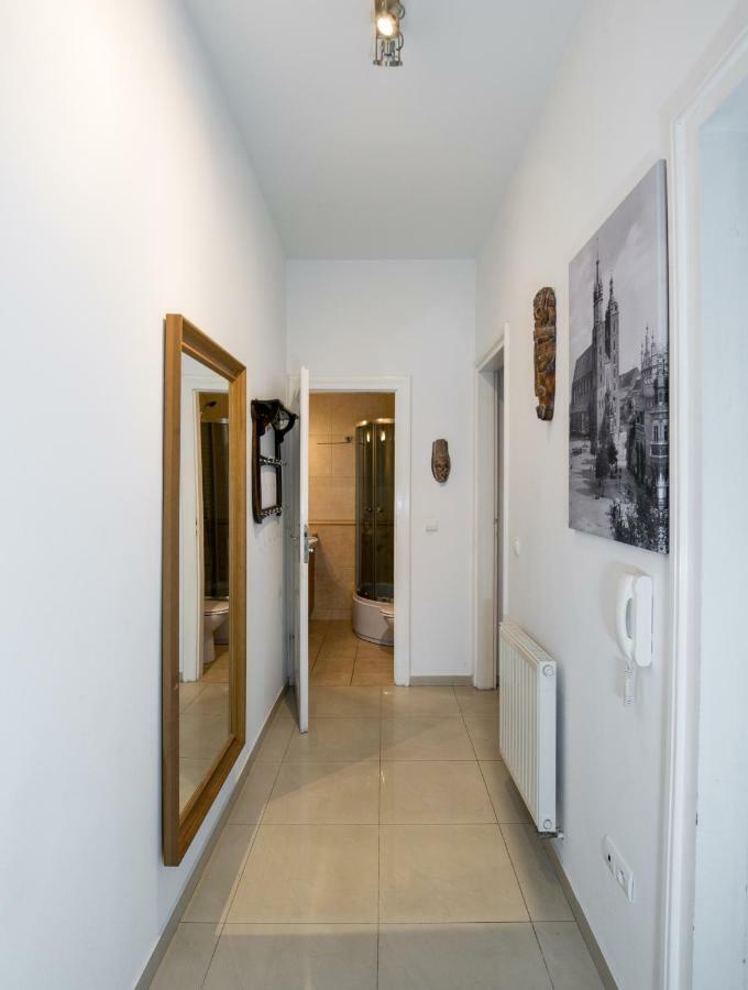 Cichy Apartament Obok Wawelu Tarlowska Krakau Buitenkant foto
